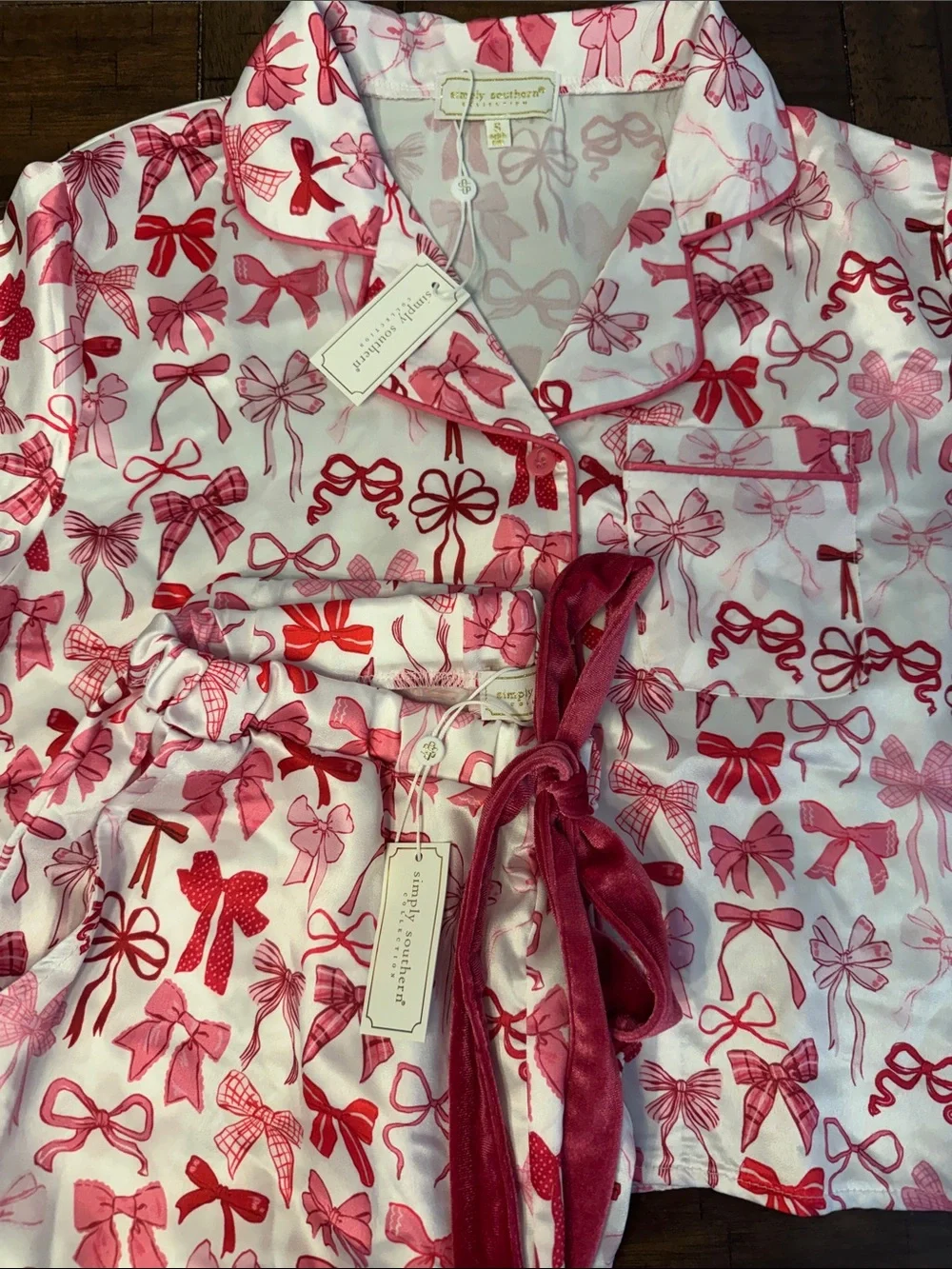 Simply Southern White Pajama Set with Pink and Red Bows Women’s Size Small